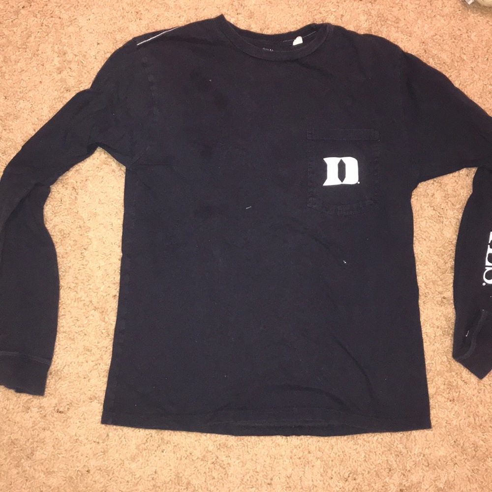 Duke U long sleeve pocket tee